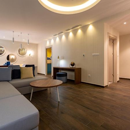 Hotel Ben Aouda & Spa Tipaza ภายนอก รูปภาพ