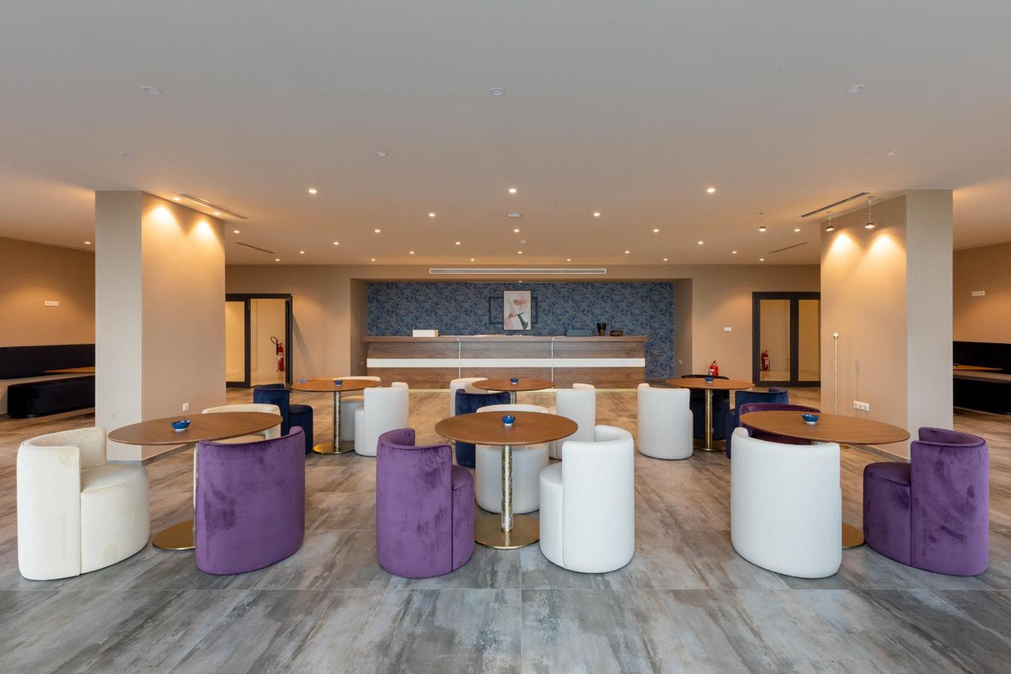 Hotel Ben Aouda & Spa Tipaza ภายนอก รูปภาพ