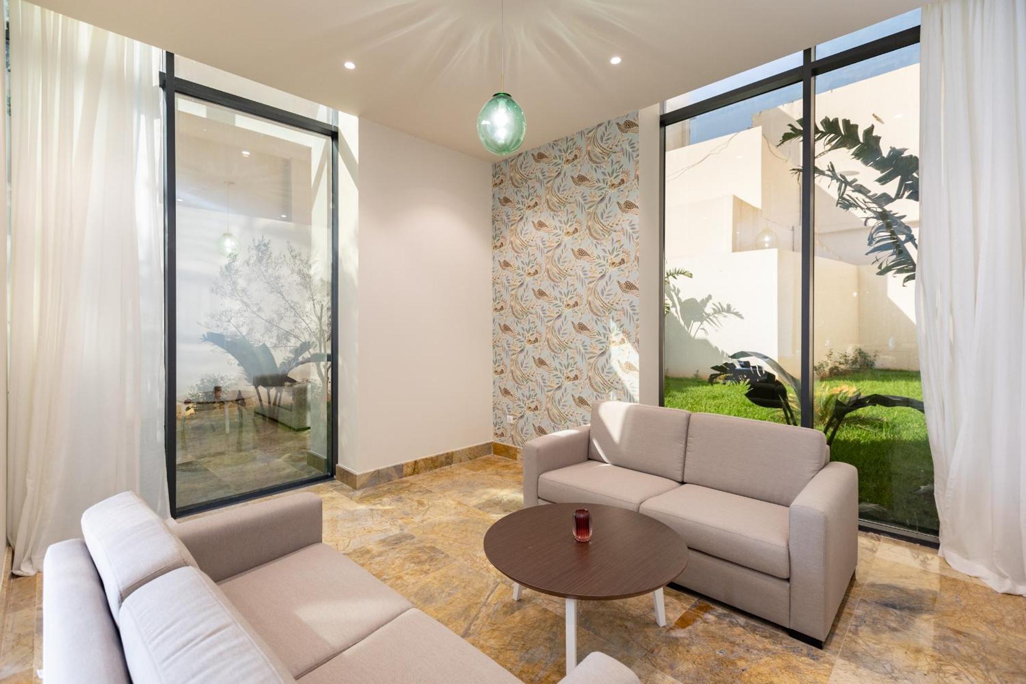 Hotel Ben Aouda & Spa Tipaza ภายนอก รูปภาพ