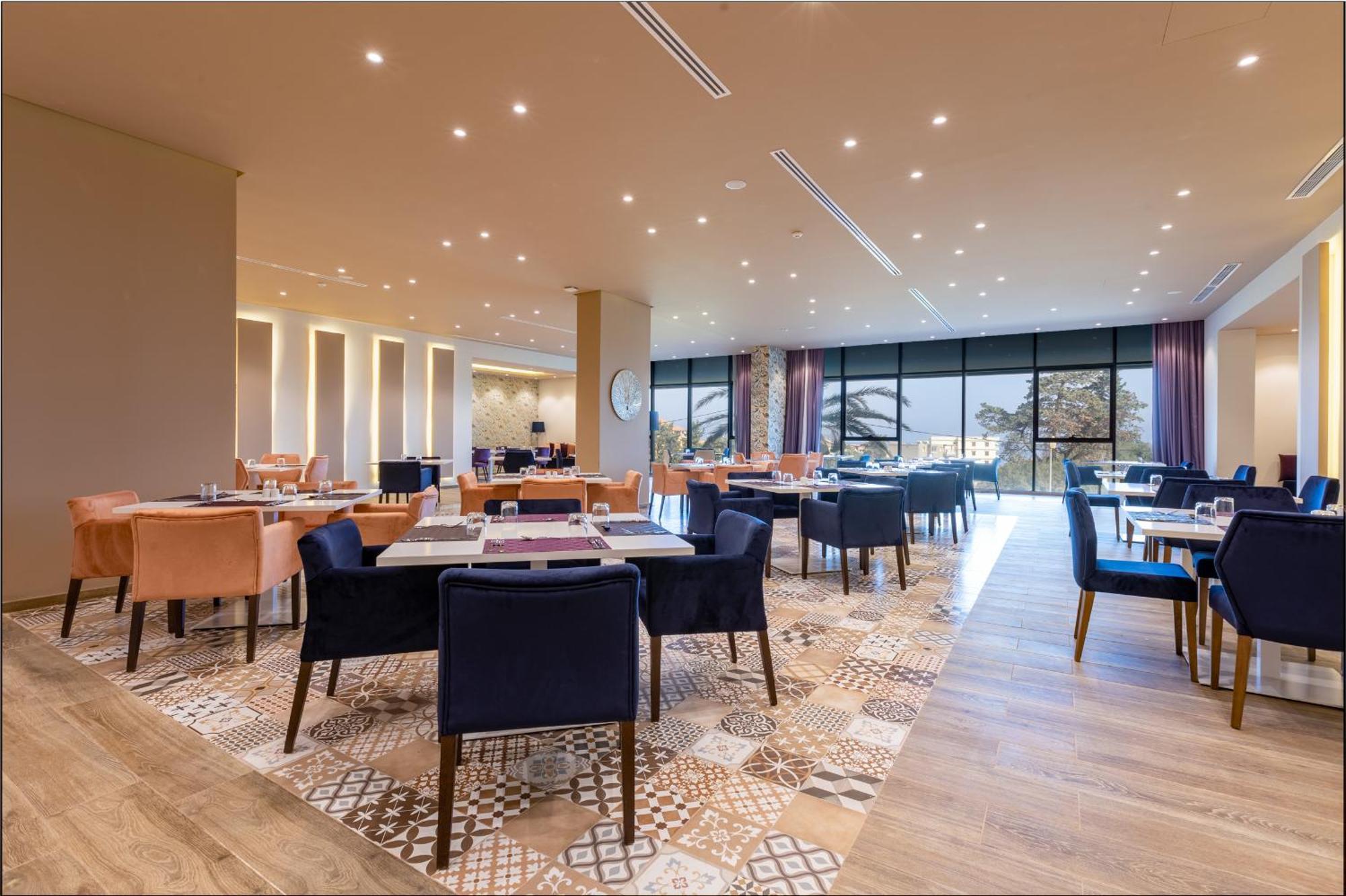 Hotel Ben Aouda & Spa Tipaza ภายนอก รูปภาพ
